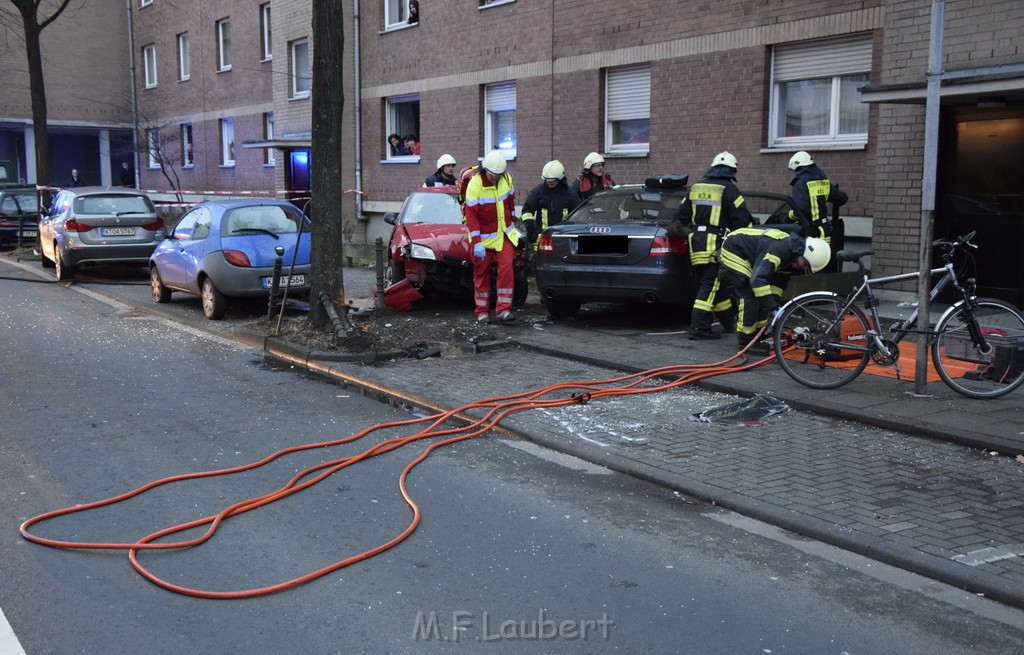 VU Koeln Porz Mitte Hauptstr P056.JPG - Miklos Laubert